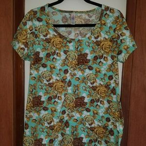 Extra small LuLaRoe classic T